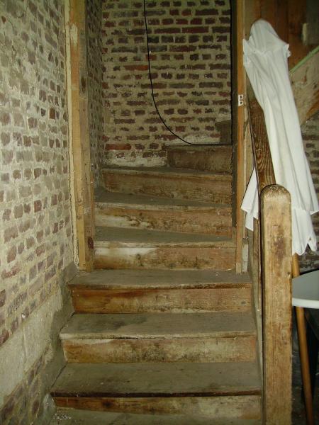 Escalier ! on va le changer !